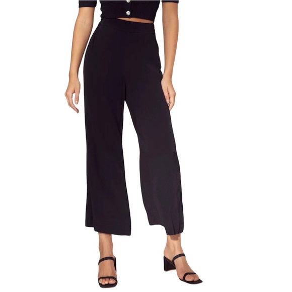 Aritzia Pants - Aritzia Wilfred Faun High-Waisted Wide-Leg Pants Black Crepe Sz M